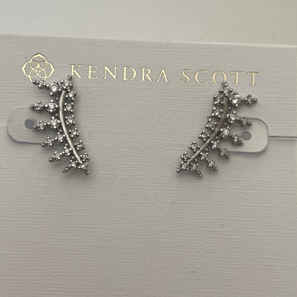 Kendra Scott Laurie Ear Climbers Earrings in Silver